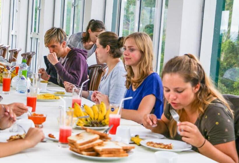 Hotel Punsisi Resort   Adam S Peak