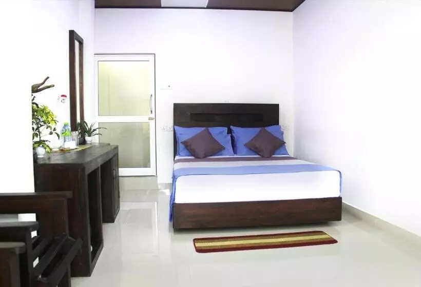 Hotelli Punsisi Resort   Adam S Peak