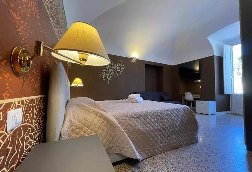 پانسیون Cconforthotels R&b Central Rooms   Self Check In