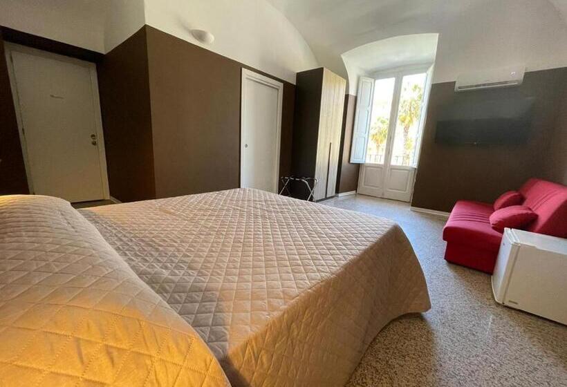 پانسیون Cconforthotels R&b Central Rooms   Self Check In