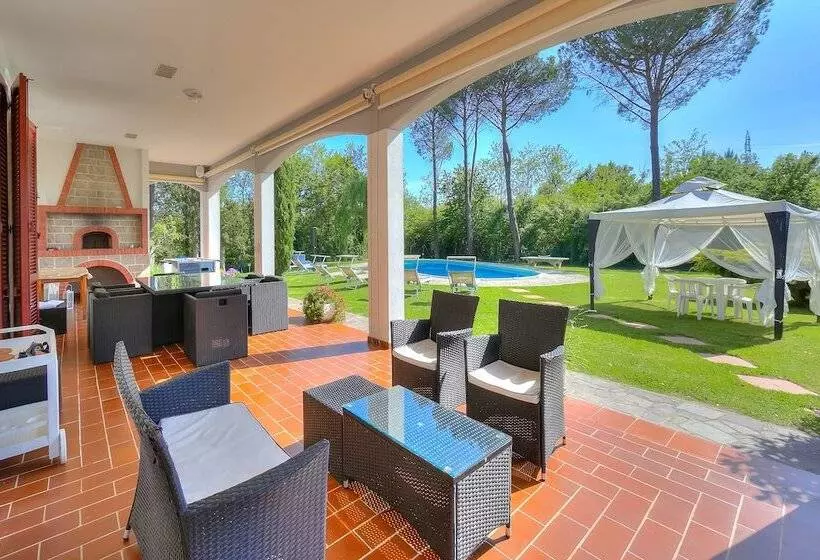 Villa Cerbaie   Happy Rentals