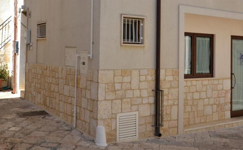 تختخواب و صبحانه A Regola D'arte Dimora