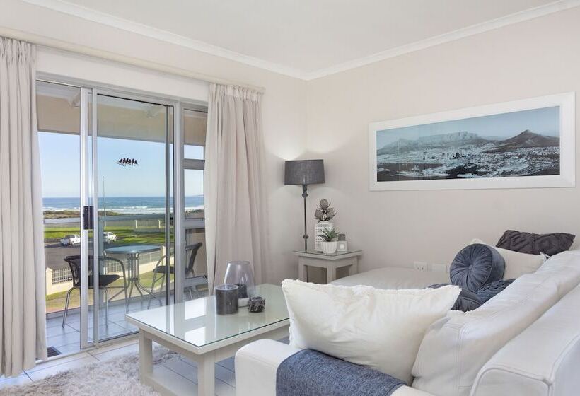 Big Bay Beach Club 21 By Hostagents