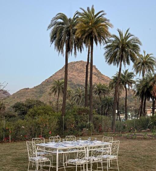 בית מלון כפרי The Mount Bungalow Mount Abu