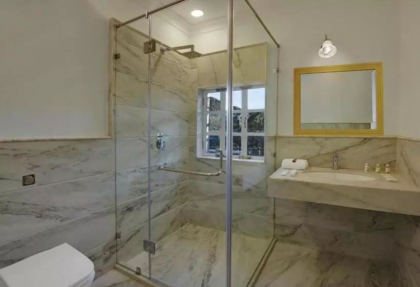 ホテル The Mount Bungalow Mount Abu