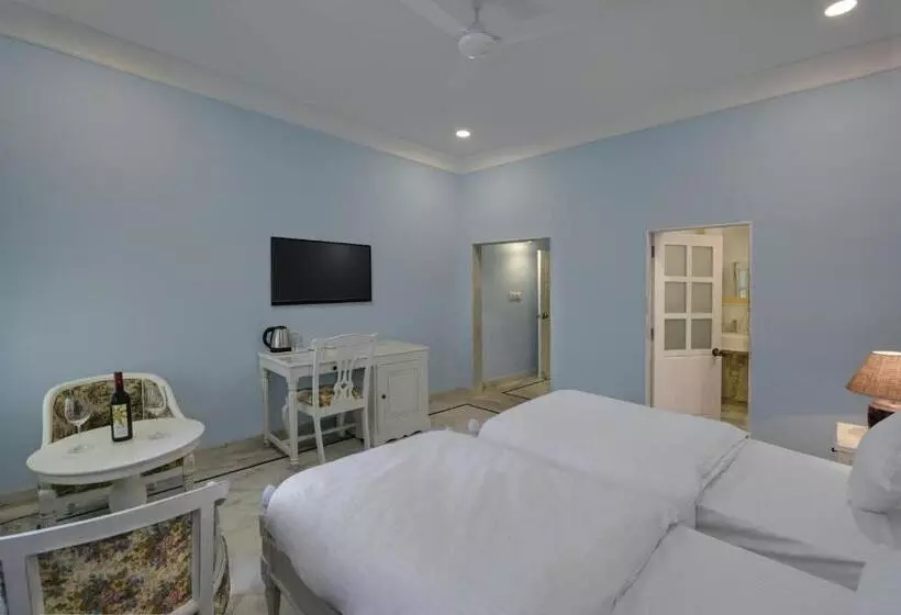 ホテル The Mount Bungalow Mount Abu