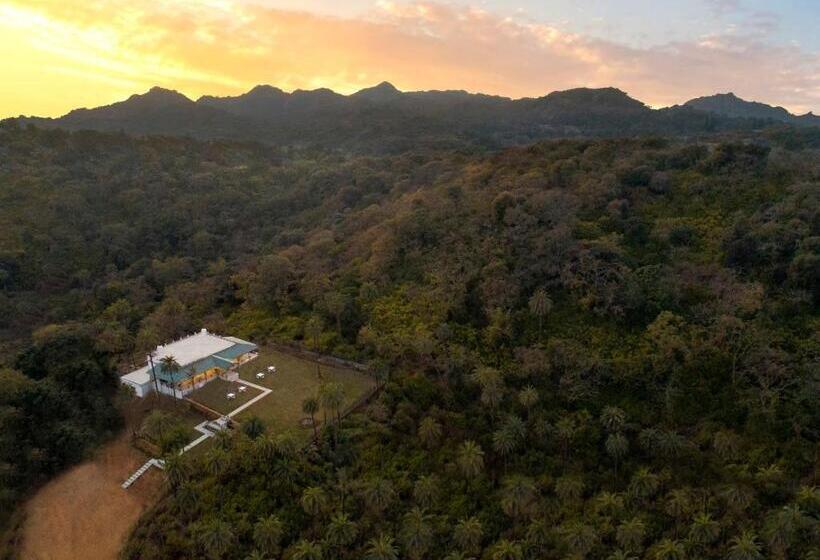 בית מלון כפרי The Mount Bungalow Mount Abu