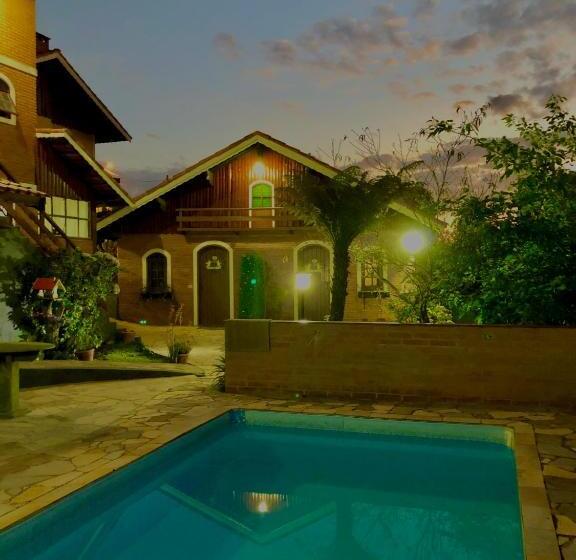 فندق صغير Pousada Palma Chalés