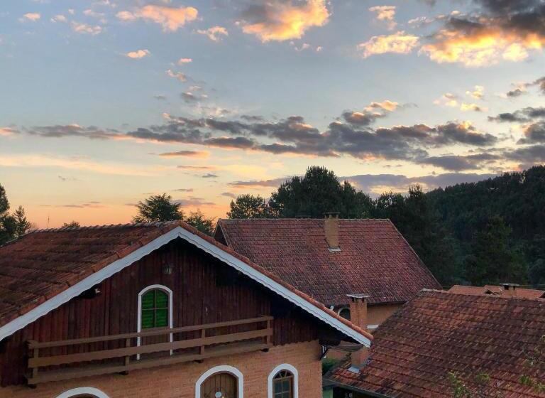 فندق صغير Pousada Palma Chalés