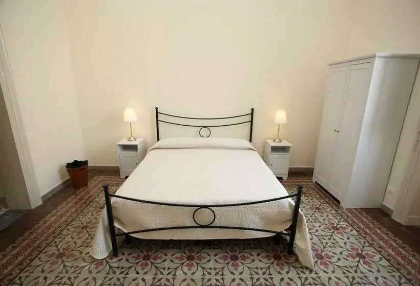 تختخواب و صبحانه Alla Busiata