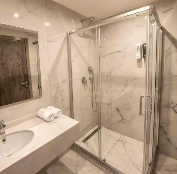 هتل Heybeli Garden