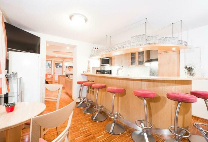 Hotelli Garni Krumbach