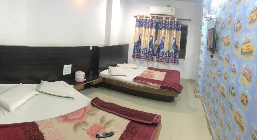 ホテル Hari Darshan