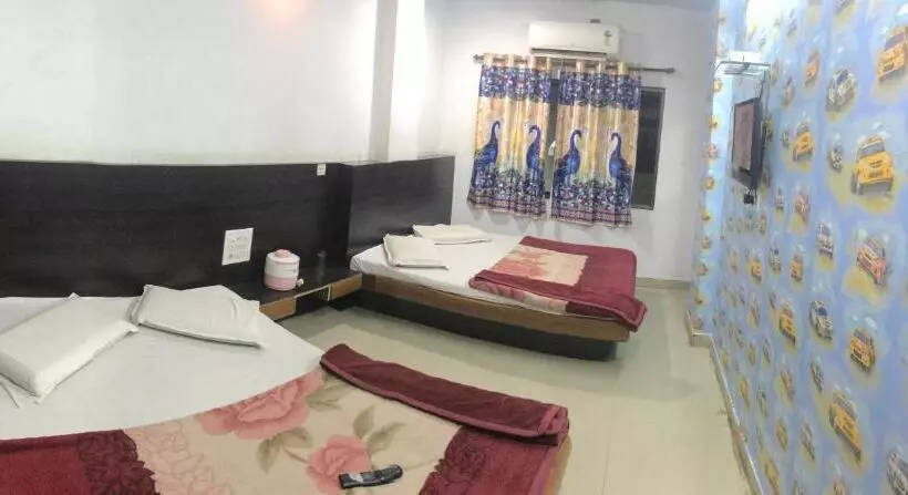 ホテル Hari Darshan