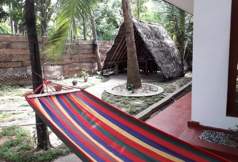 هتل Yaluwa Tourist Rest & Cooking Class