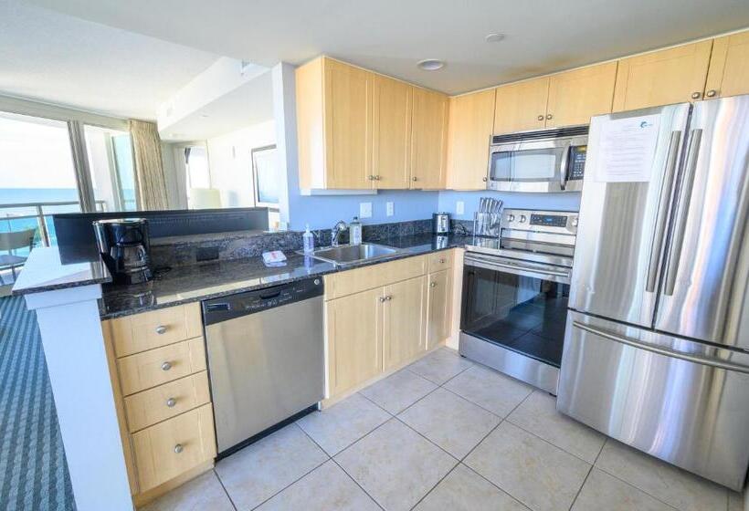 New Ocean Front Corner Unit