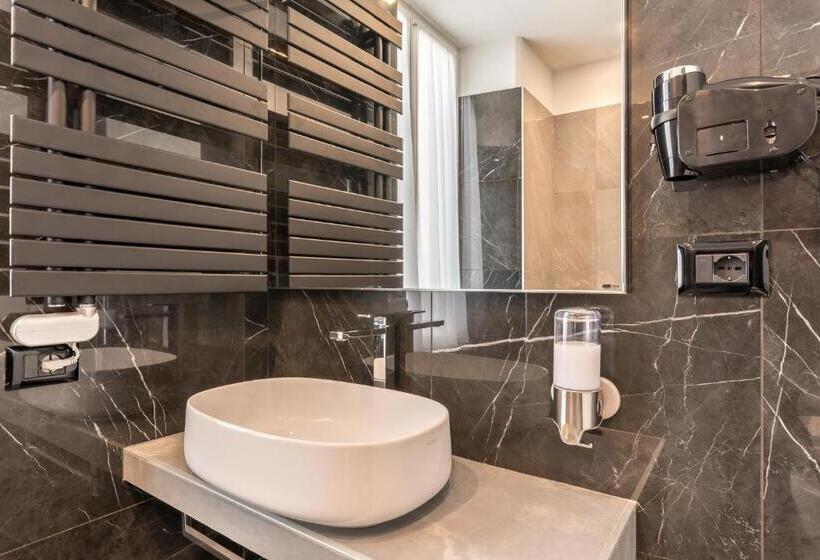 پانسیون Benso Rooms