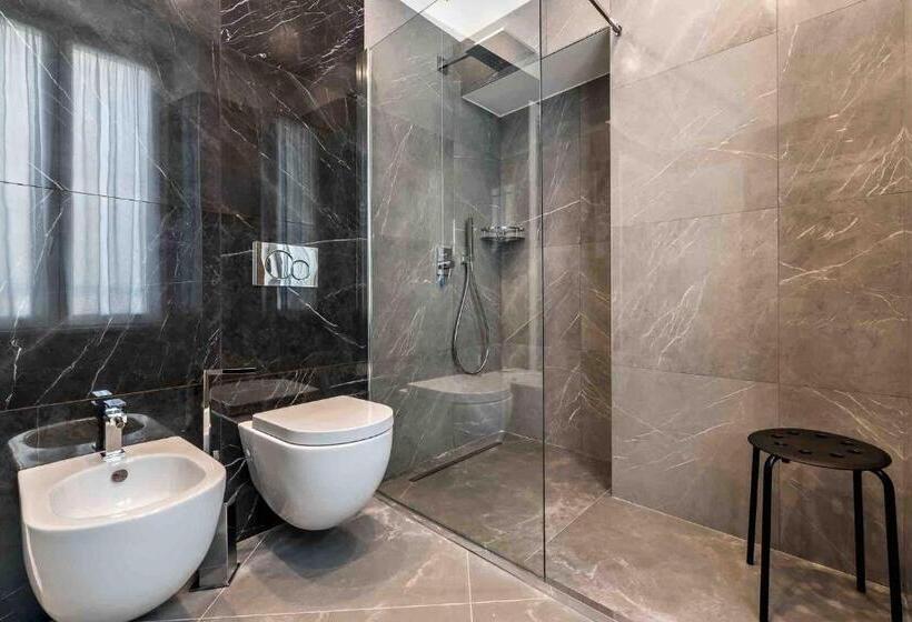 پانسیون Benso Rooms