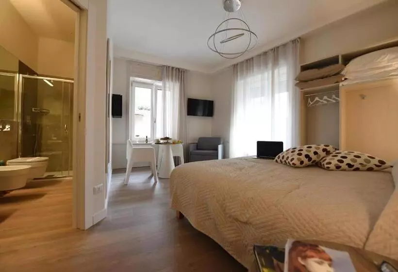 پانسیون Nicola S Luxury Rooms