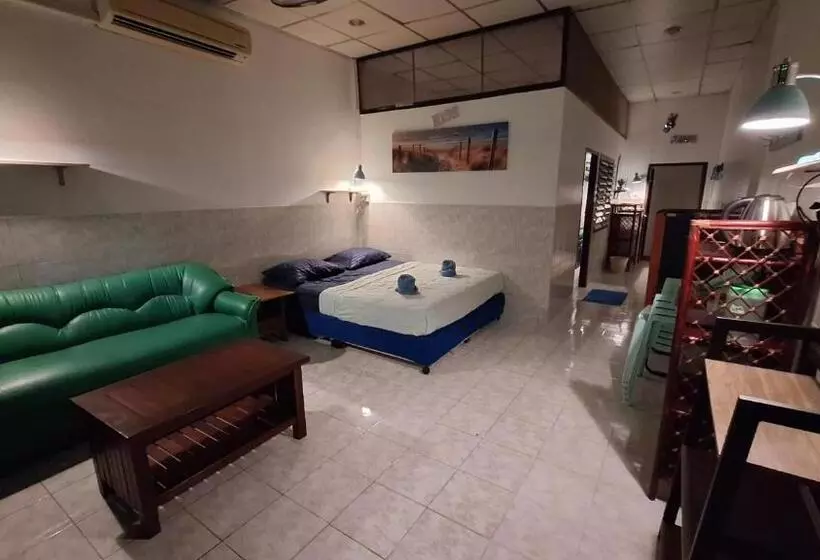 پانسیون Runa Group House Samed