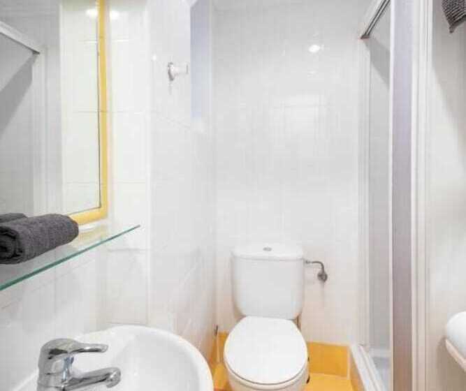 Pensión Santa Clara