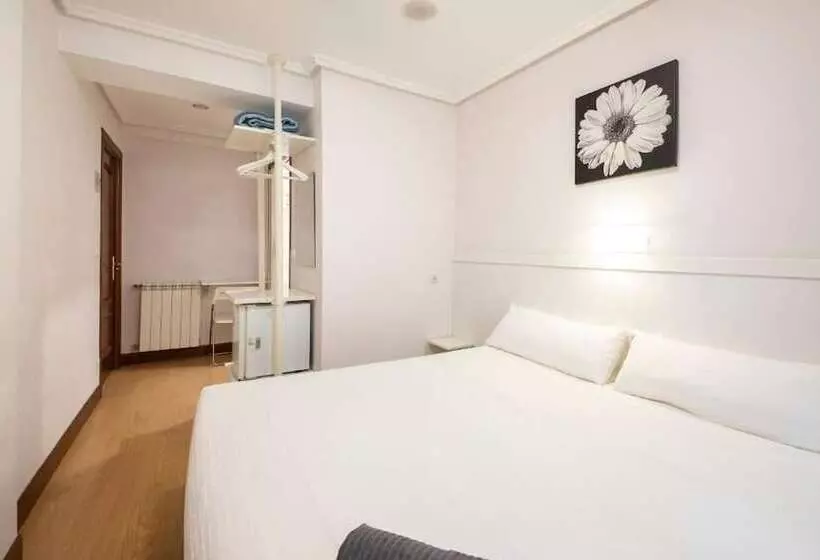 Pensión Santa Clara