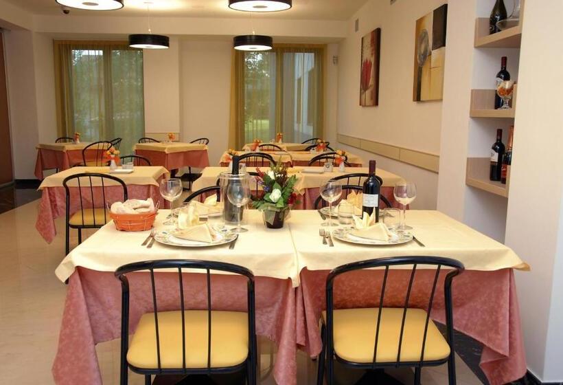 Groane Hotel Residence