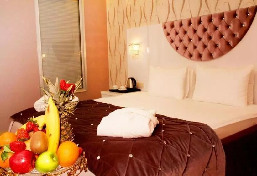 בית מלון כפרי Adanava