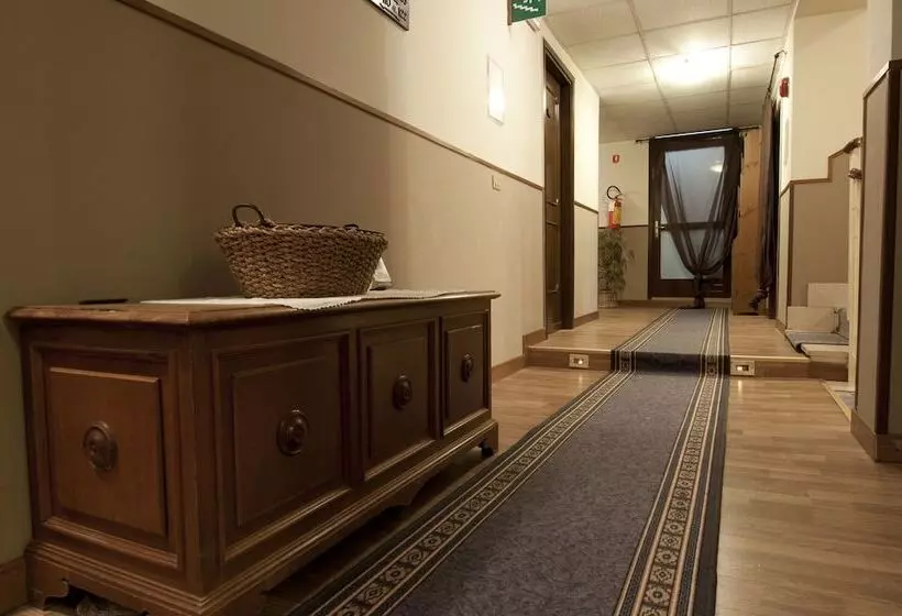 هتل Sant Eustorgio