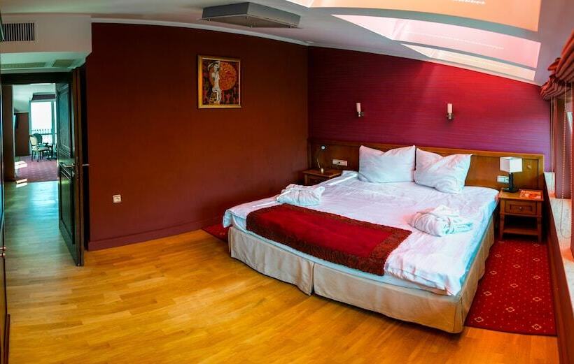 בית מלון כפרי Apollo