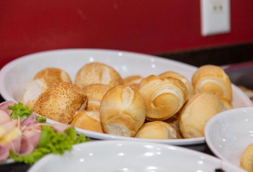 בית מלון כפרי Canada