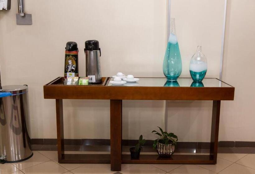 בית מלון כפרי Canada