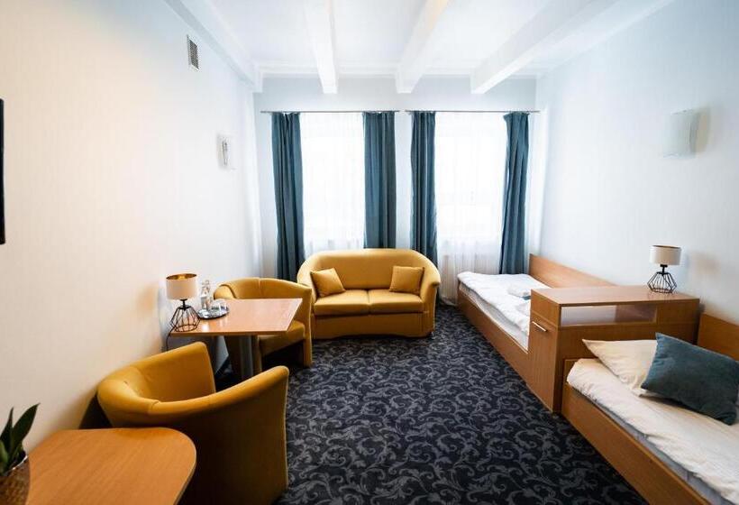 فندق Sanvit Restauracja & Spa