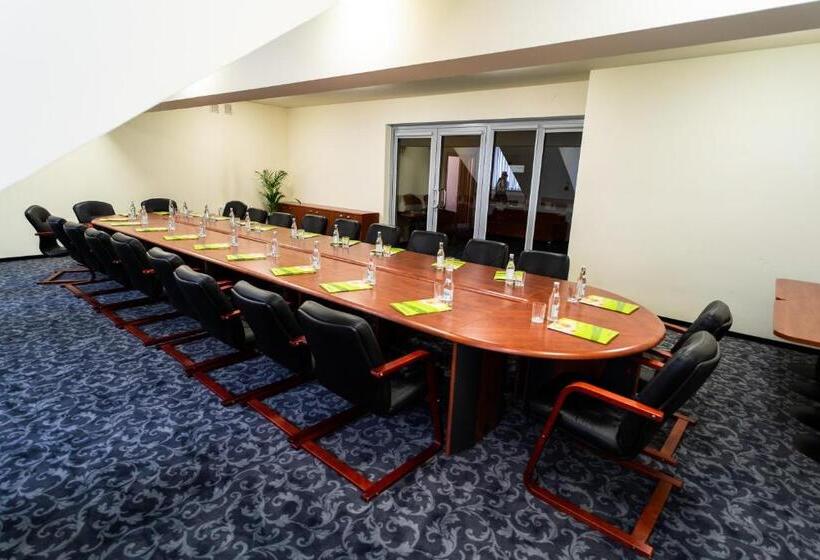 فندق Sanvit Restauracja & Spa