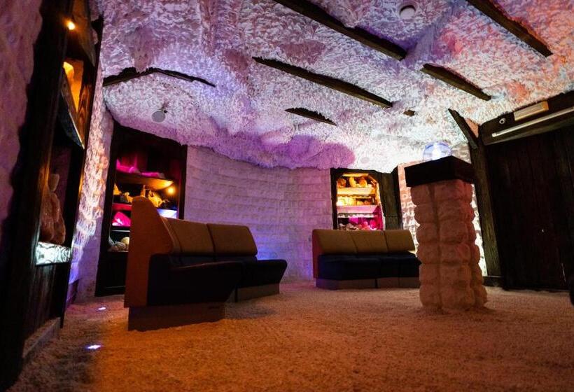 فندق Sanvit Restauracja & Spa