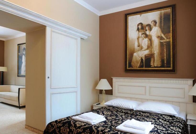 בית מלון כפרי Dwór Carski