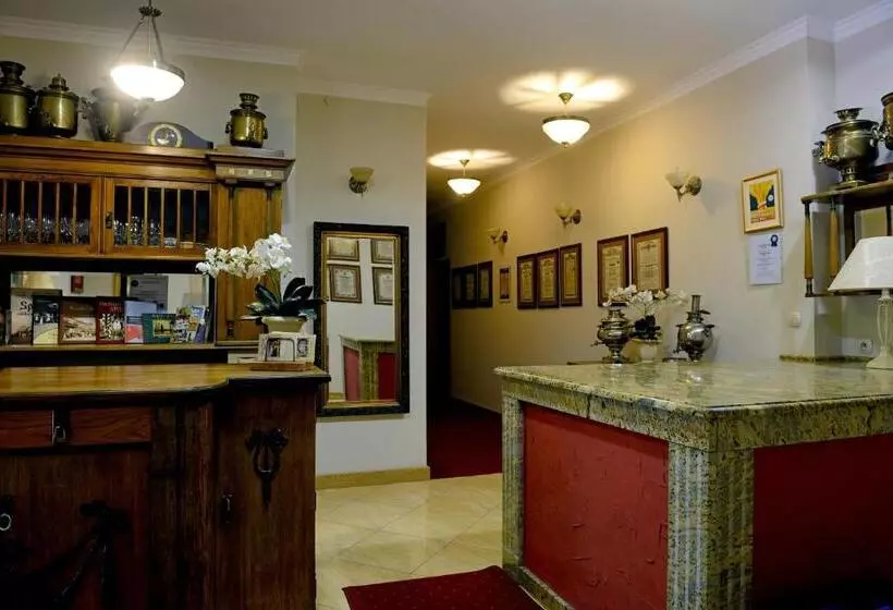 בית מלון כפרי Dwór Carski