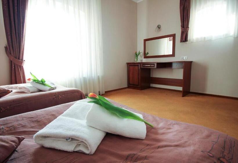 בית מלון כפרי Gościniec Kaszubski