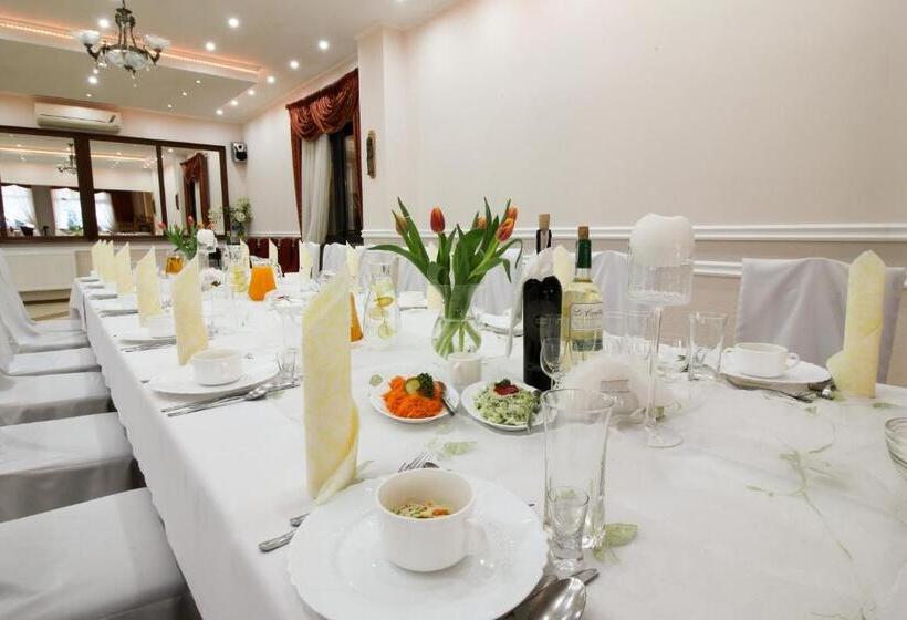 בית מלון כפרי Gościniec Kaszubski