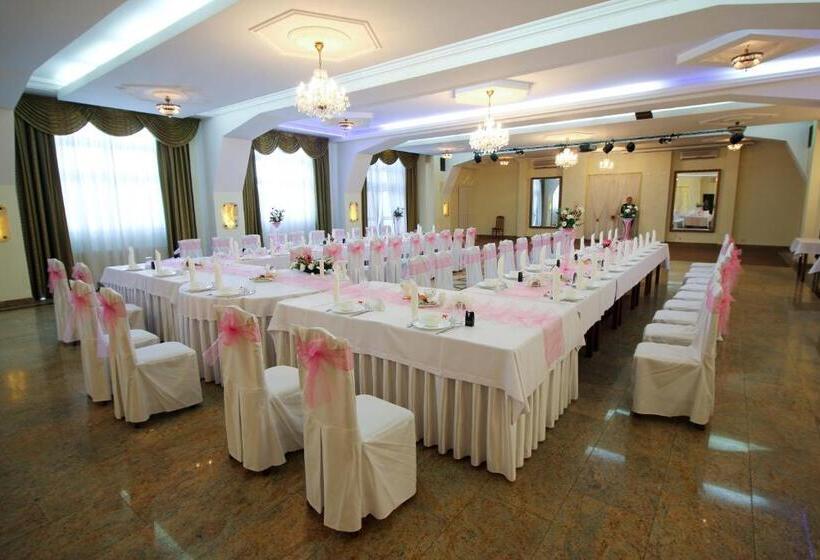 בית מלון כפרי Gościniec Kaszubski