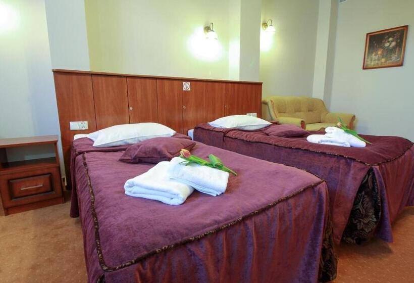 בית מלון כפרי Gościniec Kaszubski