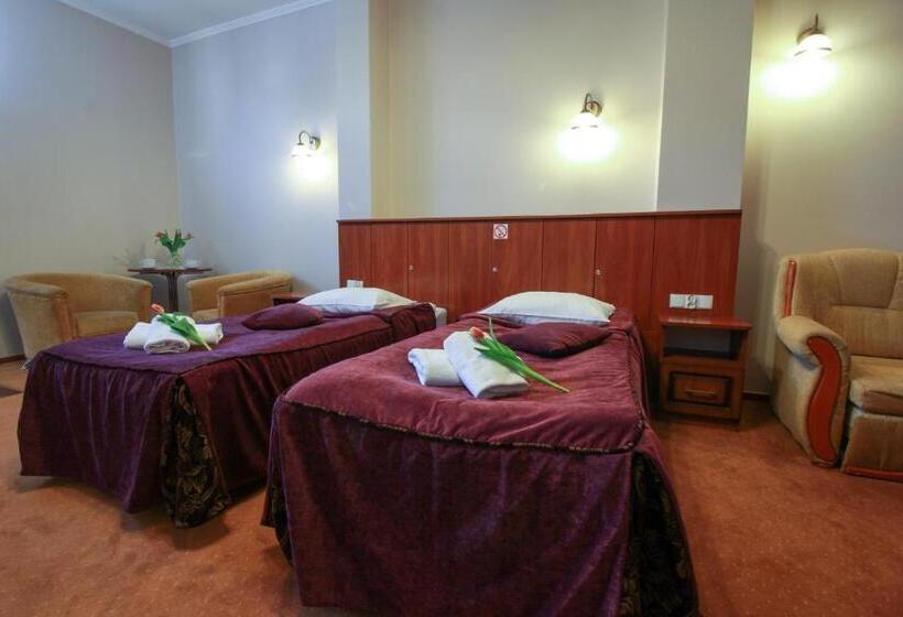 בית מלון כפרי Gościniec Kaszubski