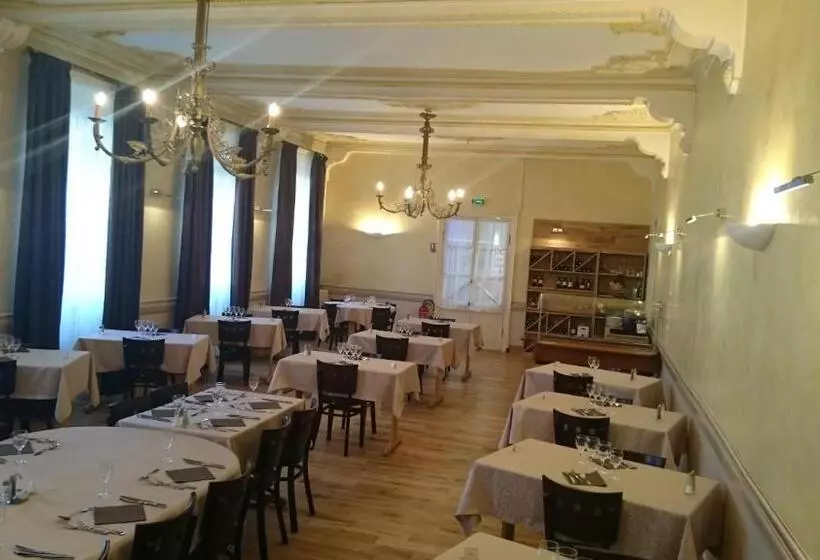 فندق Hôtel Pedussaut