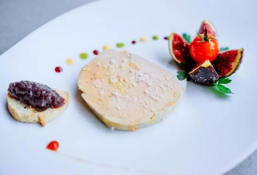 فندق Hôtel Pedussaut