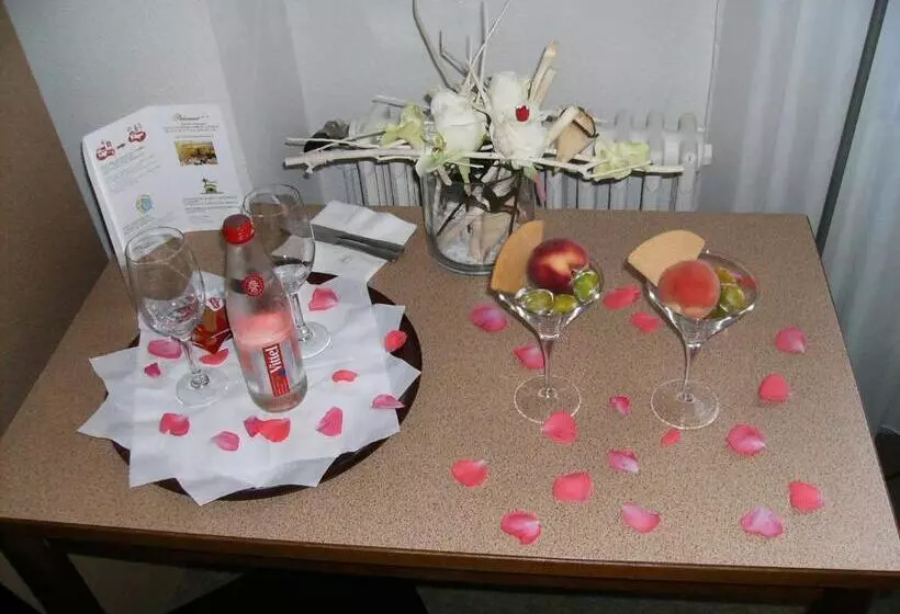 فندق Hôtel Pedussaut