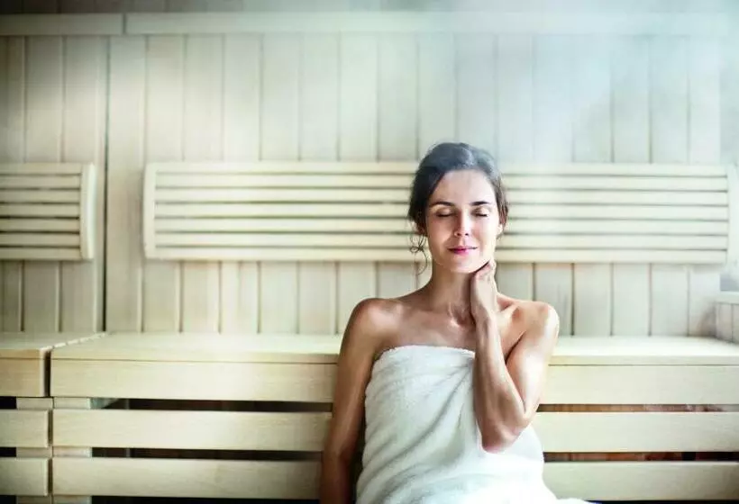 Hotelli Kowald Loipersdorf