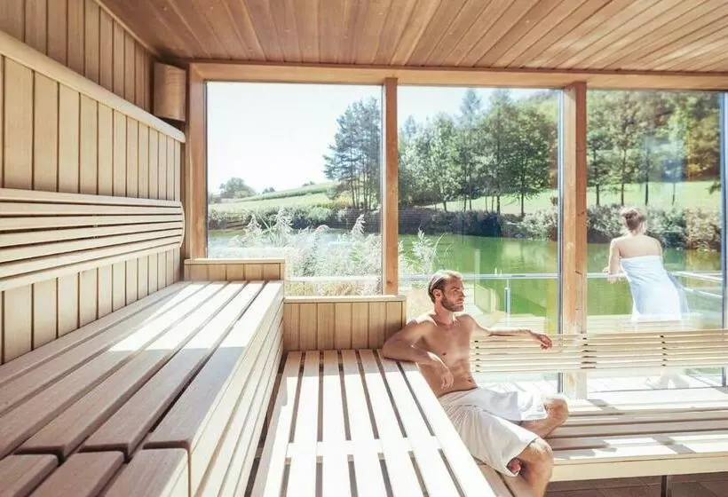 Hotelli Kowald Loipersdorf