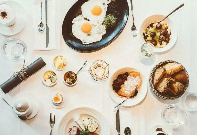 Hotelli Kowald Loipersdorf