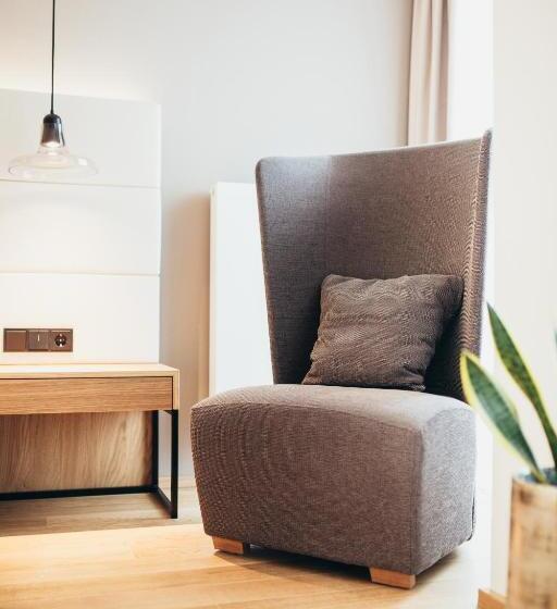 ホテル Kowald Loipersdorf