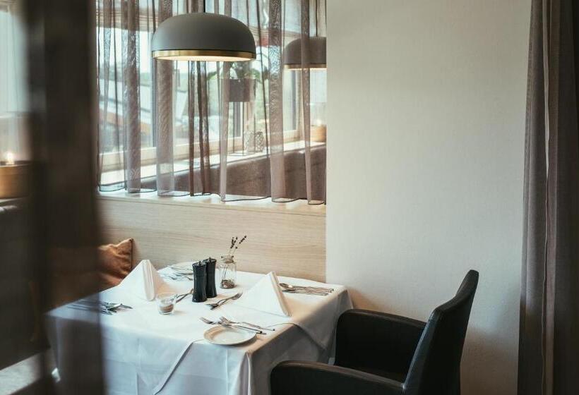 ホテル Kowald Loipersdorf